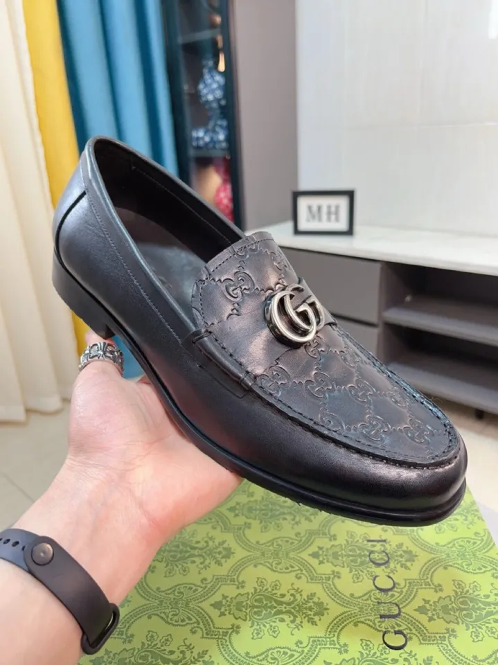Men's shoes 💰500🌹🌹Niuli [GUCCI Gucci] A new style of formal men's leather shoes is coming~ The original quality upper is made of patent leather imported from Italy, the leather is soft and delicate, comfortable and soft first-layer cowhide lining, rubber wear-resistant outsole, the shoe shape is dignified and domineering, and the luxury charm cannot be concealed! The natural and free nouveau riche leads the trend. Code number: 38-44